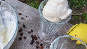 Granita Siciliana: Ricette perfette di Caffè, Mandorla e Limone