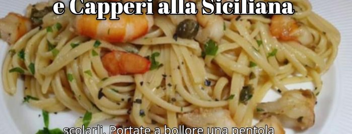 Portate a bollore una pentola di acqua salata e cuocete le linguine, lasciandole al dente (il tempo di cottura indicato sulla confezione).