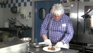 Costolette d'agnello croccanti: ricetta facile e veloce