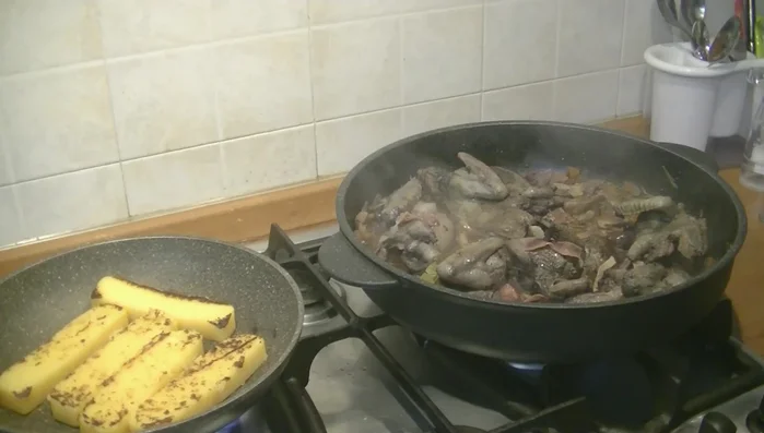 Dopo altri 30 minuti, aggiungere le olive taggiasche.