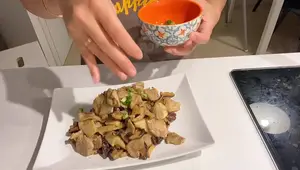 Ricetta Maiale Funghi e Bambù: Cinese Facile!