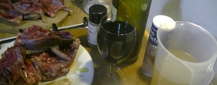 Tagliare i colombacci a metà.