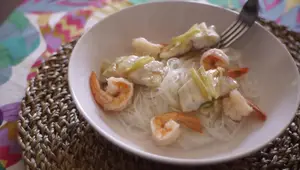 Branzino al vapore allo zenzero: ricetta facile e veloce