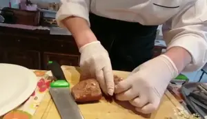 Filetto di Maiale ai Frutti di Bosco: Ricetta Primaverile