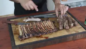 Costine alla Griglia: Perfette intere o a fette? Guida completa!