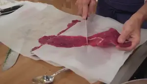 Ricetta Carne alla Pizzaiola: Semplice e Deliziosa