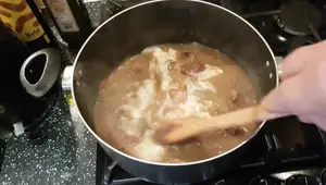 Spezzatino al Latte: Ricetta facile e cremosa di Simone