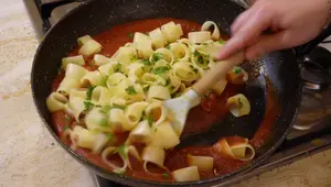 Calamarata agli Scampi senza Glutine: Ricetta facile e veloce