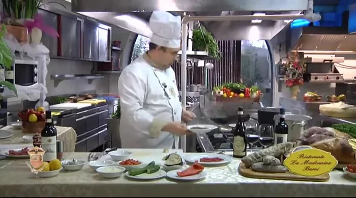 Lasciare raffreddare la caponata per 10 minuti.