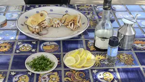 Seppie Grigliate al Limone: Ricetta facile e gustosa