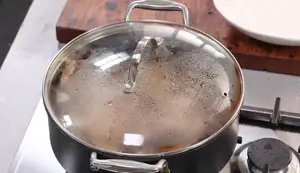 Daube di Manzo Provenzale: Ricetta facile e gustosa