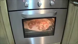 Pizza velocissima: Scamorza affumicata e salmone - Ricetta facile!