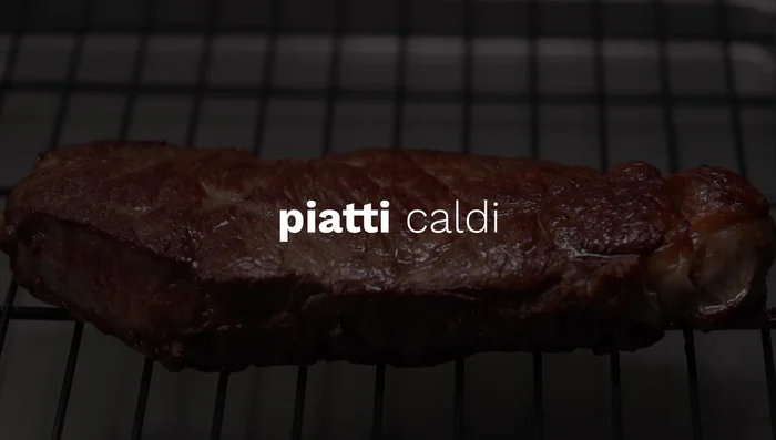 Nel frattempo, preparare i piatti mantenendoli in caldo a circa 45 gradi. (369.78)