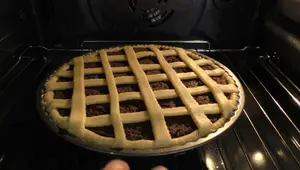 Crostata Castagne e Cioccolato: Ricetta Autunnale Golosa