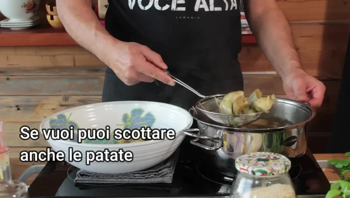 Scolate i carciofi e metteteli da parte (187.959).