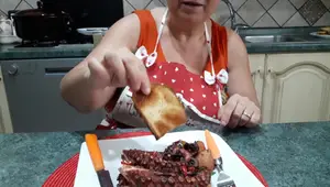 Polpo in umido pugliese: Ricetta facile e gustosa