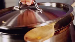 Spezzatino di Manzo con Cipolle: Ricetta Casalinga Facile
