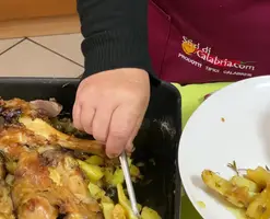 Stinco di Maiale al Forno: Ricetta facile e gustosa