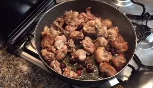 Coniglio alla Cacciatora: Ricetta Umbra Semplice e Deliziosa