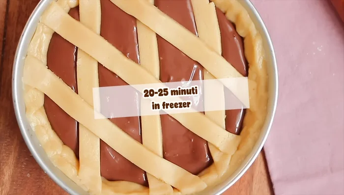 Cuocere per i primi 20 minuti ben coperta da carta forno e gli ultimi 10 minuti senza.