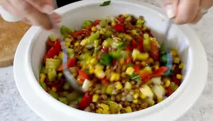 Insalata di Lenticchie alla Crudaiola: Ricetta Fresca e Veloce