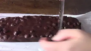 Torrone Furbo al Cioccolato: Ricetta Facile e Veloce