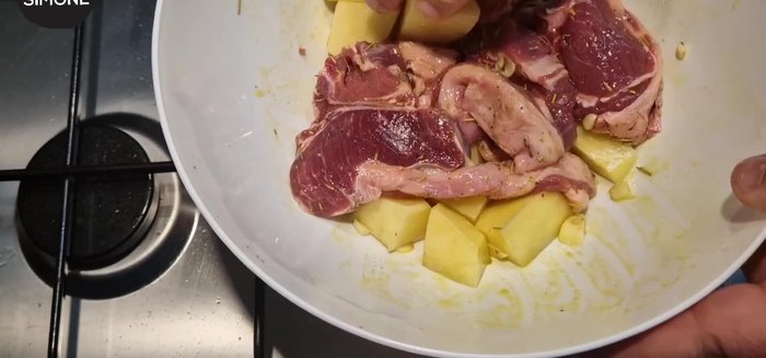 Lasciare riposare per circa 15 minuti.