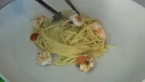 Spaghetti con Gamberi: Ricetta Veloce e Deliziosa