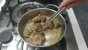 Agnello in Potacchio Marchigiano: Ricetta facile e gustosa